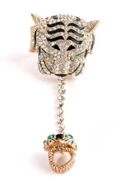 APEX PREDATOR HAND ARMOR IN GOLD